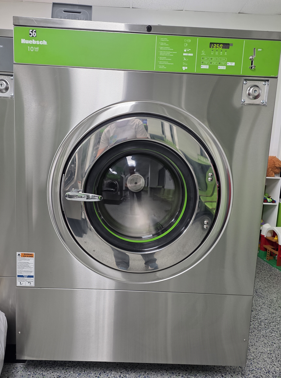The new 100 lb capacity washing machine at We Fold Laundromat in Hollywood, SC